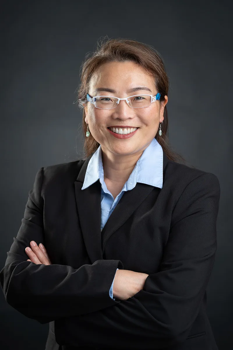 Yoko Azumaya Edmonton Family Law Lawyer